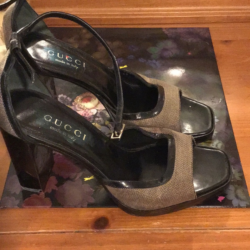 Gucci shoes